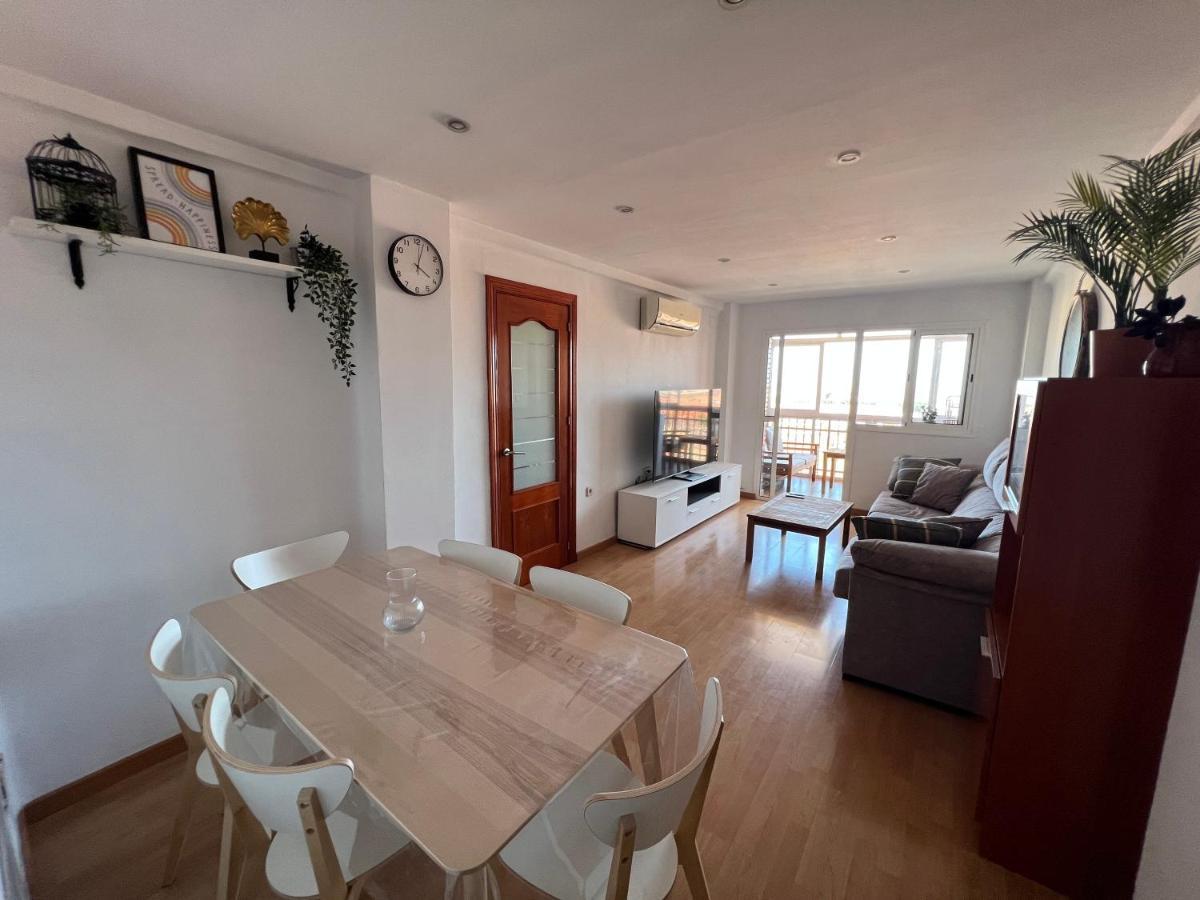 3 Bedrooms Apt With The Sea View Málaga Esterno foto